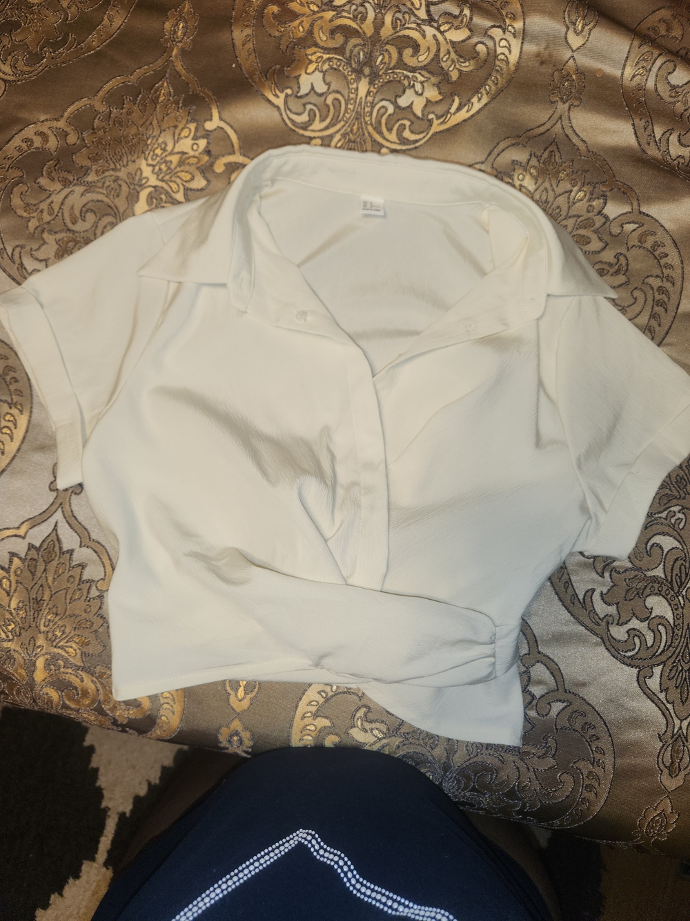 Classic White Women's Collared Short-Sleeve Top